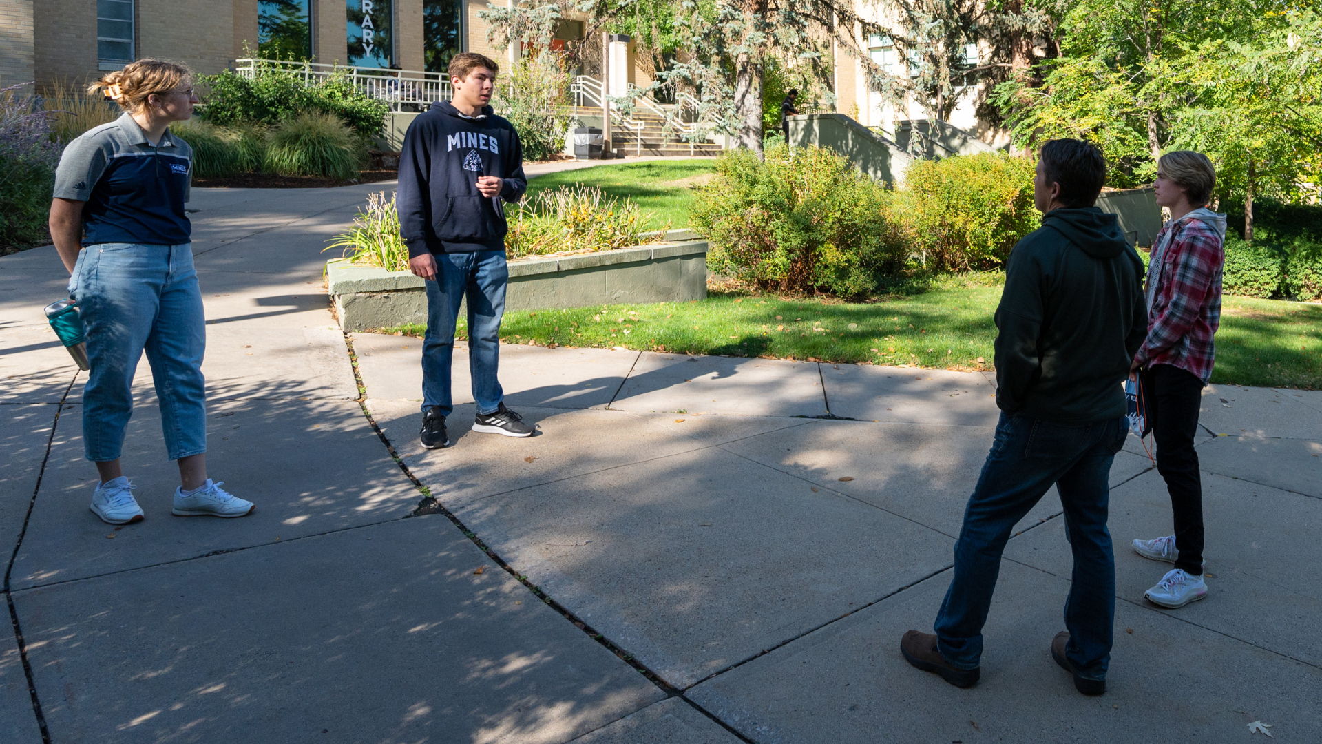 Students receive a campus tour from undergraduate admissions